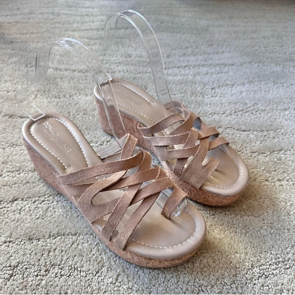Donald J. Pliner Interwoven Strappy Suede Platform Cork Slip On Sandals Tan Sz 8